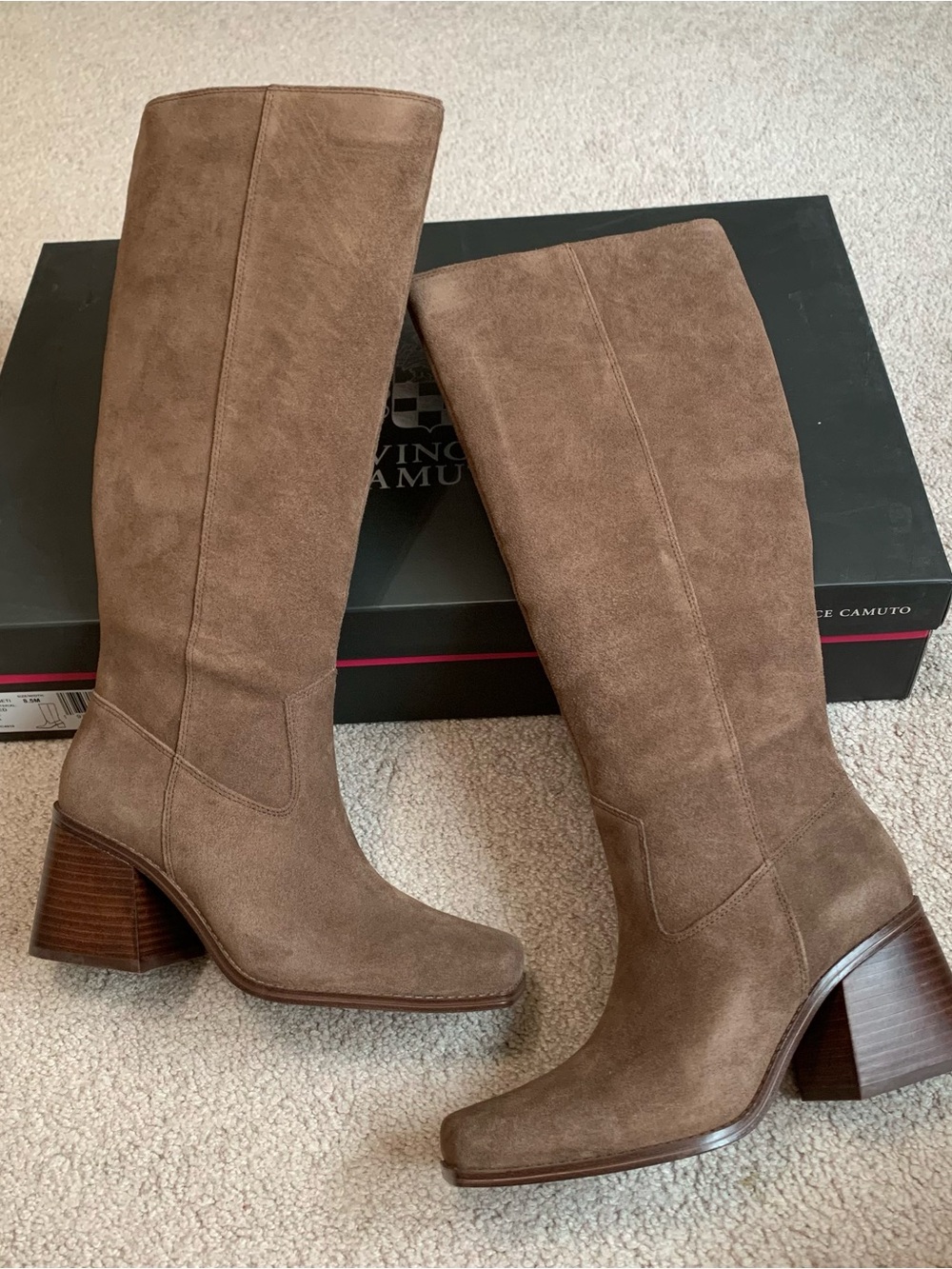 Vince Camuto Sangeti Toasted Taupe Suede Block Heel Boots Women’s Size 8.5